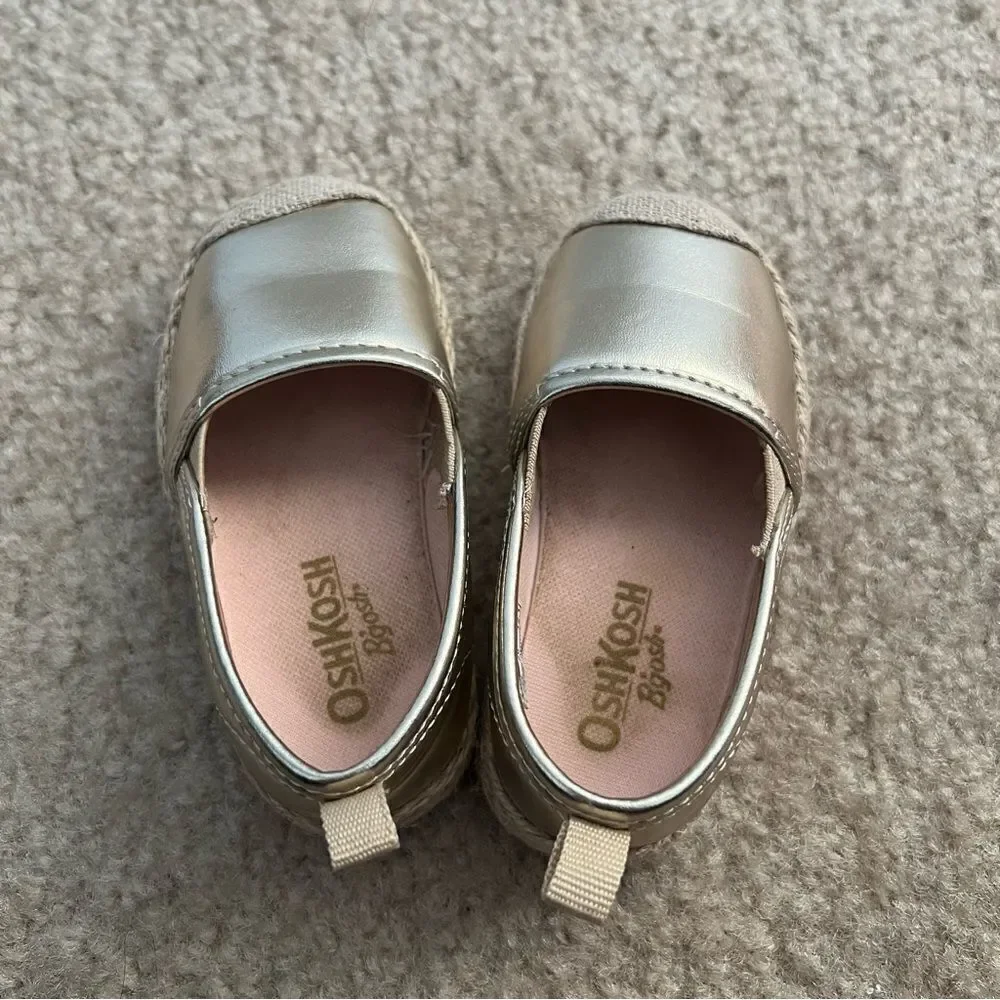 OshKosh Toddler Metallic Slip-On Shoes - Size 5